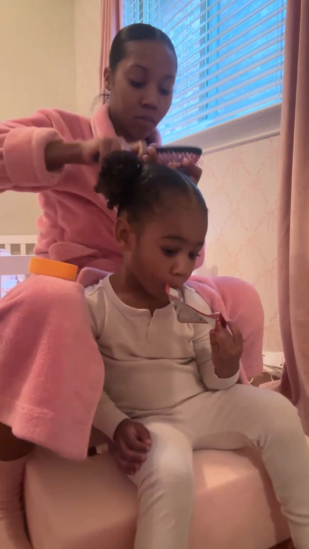 Spend the morning with me and my daughter: Our morning routine, getting ready for dance class, and a Whataburger run 💕  

 

#LTKdayinmylife #LTKmomlife #LTKmorningroutine