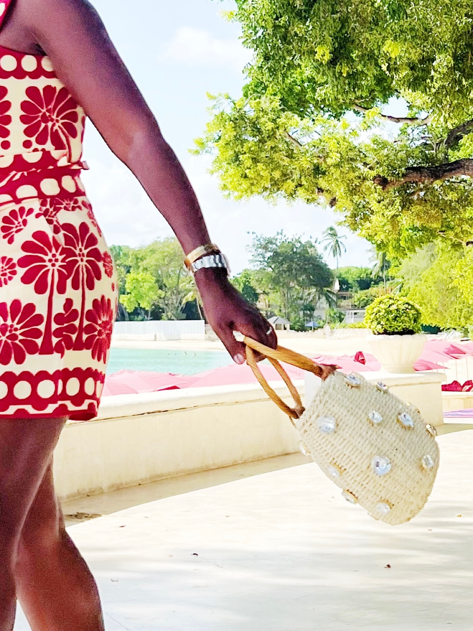This straw purse is the perfect size - holds selfie stick, my fan, card holder, sun glasses, glasses and shawl with no problem.

#strawbag

#LTKTravel #LTKFindsUnder50 #LTKStyleTip
