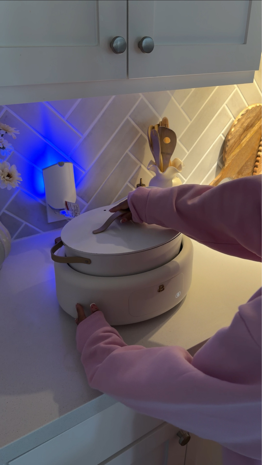 being able to sear in the crockpot truly makes “one pot” dinner that much more real 🙂‍↕️🙂‍↕️