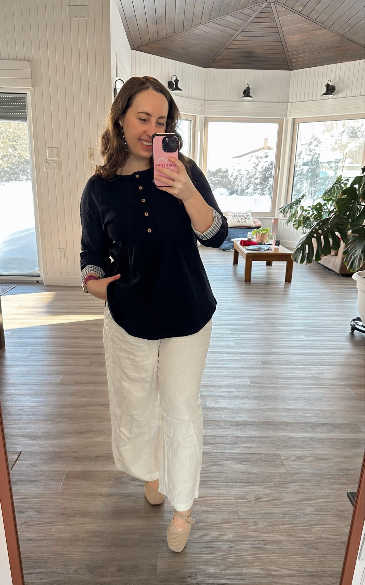 Begging for the weather to get warmer so I can wear my linen pants again without freezing to death when I step outside 🙏

#LTKPetite #LTKMidsize #LTKootd