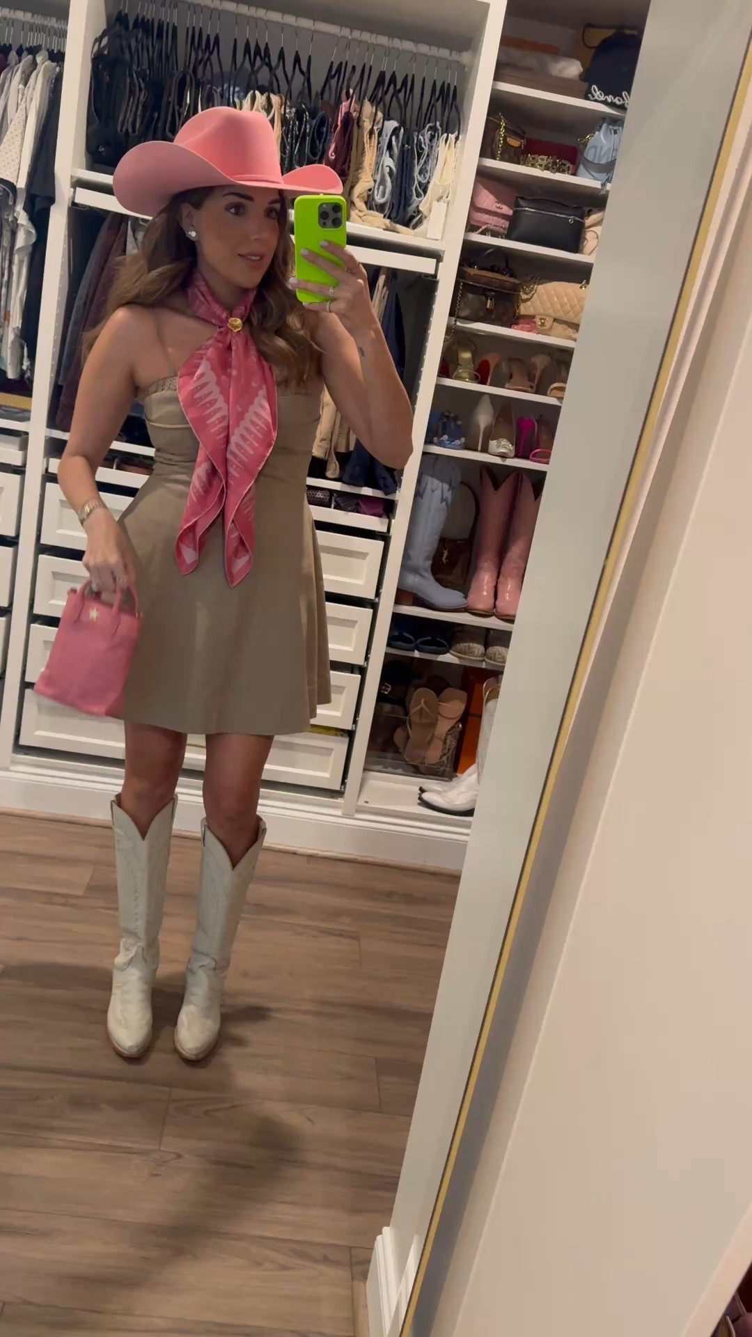 rodeo OOTN!! 

scarf: sister the brand
bag: etoile star

#LTKStyleTip #LTKShoeCrush