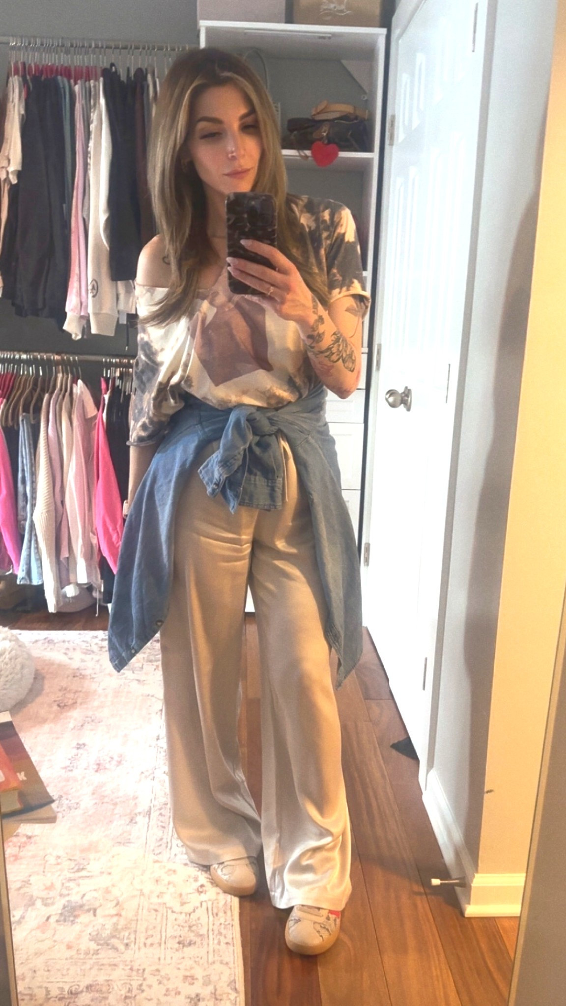 No Case-of-the-Mondays for me! 

#LTKMidsize #LTKootd #LTKgrwm