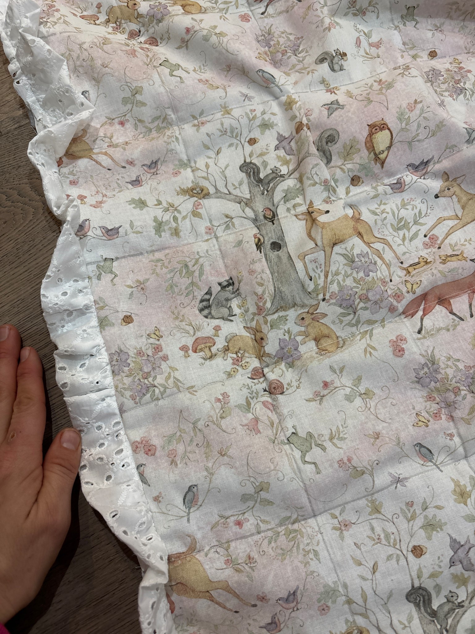 Night time routine: sewing 🧵 

#LTKmomlife #LTKdayinmylife #LTKootd