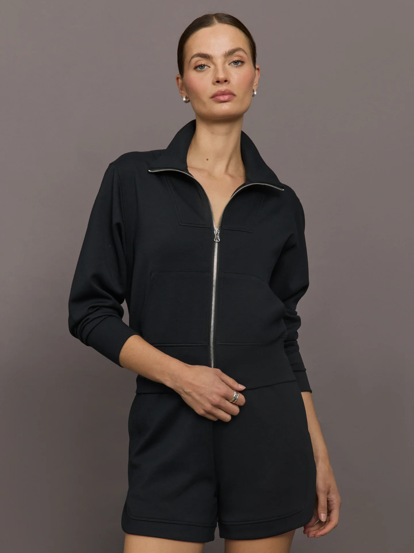 Full Zip Jacket in Interlock - Black | Carbon38