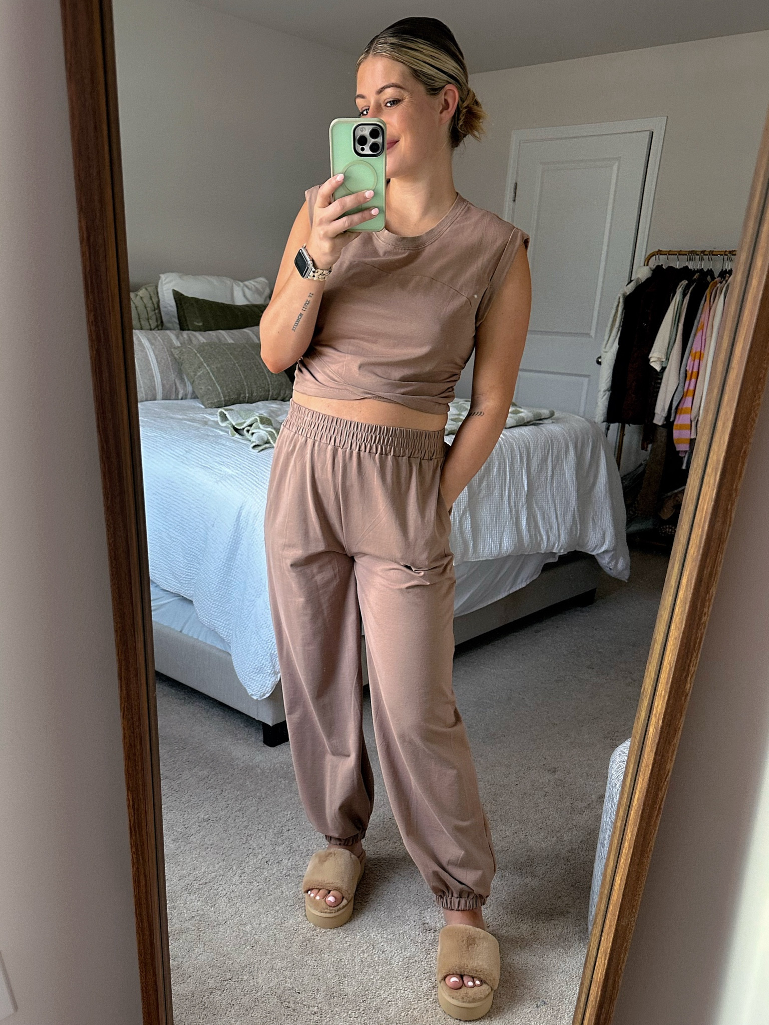 Ootd ! Love an easy throw on and go!



#LTKSaleAlert #LTKU