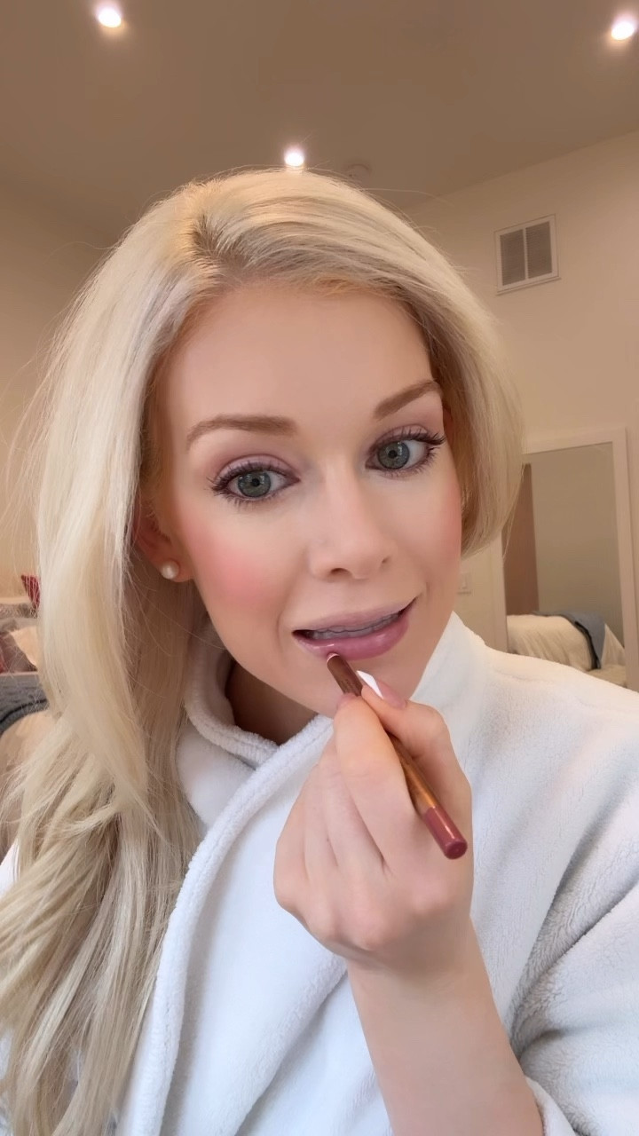 Friends who have been here a while will know I have Invisalign, and while I’ve been so impressed with the results, it’s not easy keeping lipstick off my liners. 💋

For a while, I was forgoing any form of gloss and sticking to matte liner and lipstick combinations, but then I discovered this @tomfordbeauty lip blush to put on top of matte lipstick, and it works so well.  It gives just a little moisture and shine without the potential to run the way a traditional gloss or lip oil might. 

This isn’t sponsored - though I wish it were!  But I wanted to share now since @sephora is currently running a big sale.  You can find links to all my makeup favorites on my LTK. 

#LTKStyleTip