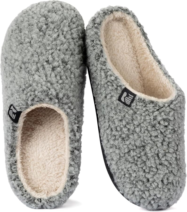 RockDove Women's Plush Retreat Sherpa Fleece Clog Slipper | Amazon (US)