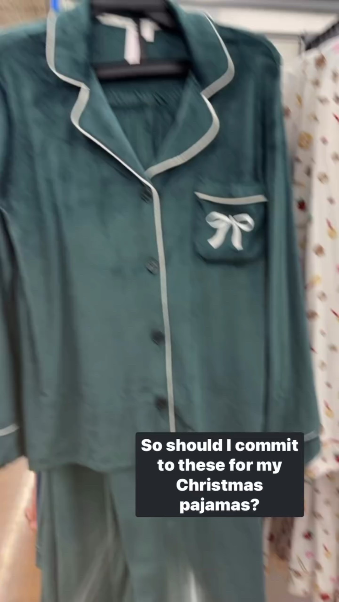 Christmas pajamas, holiday pajamas, Walmart, pajamas, comfy pajamas, loungewear, sleepwear for women

#LTKHoliday #LTKMidsize #LTKPlusSize