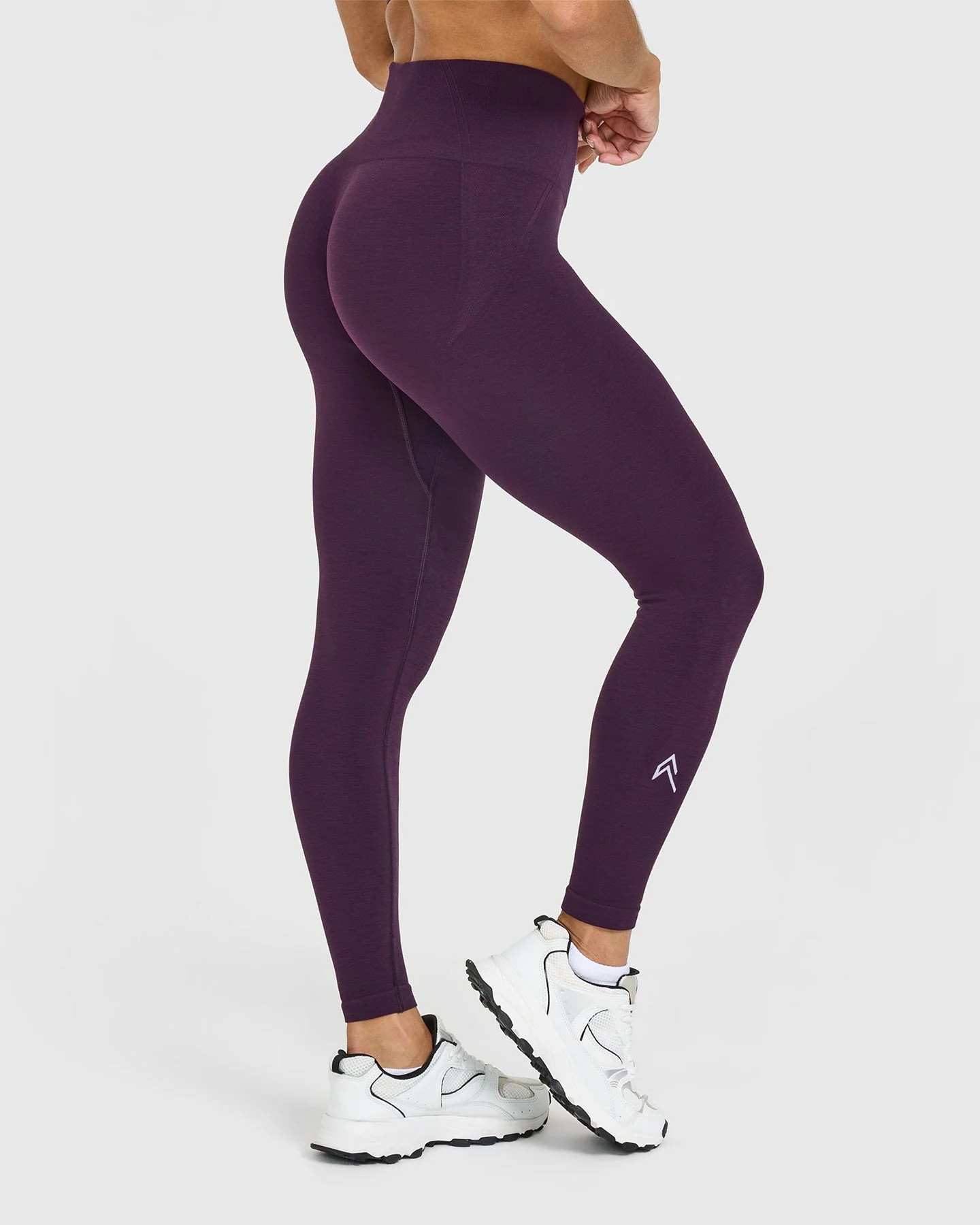 EffortlessLift™ Seamless Leggings with White Logo 
 Blackberry Purple | Oner Active (UK / US)