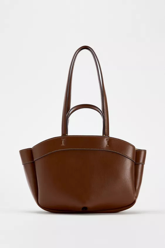 Tote bag. Handles and shoulder straps. Removable inner bag with zipper closure.Height x Length x ... | Zara US