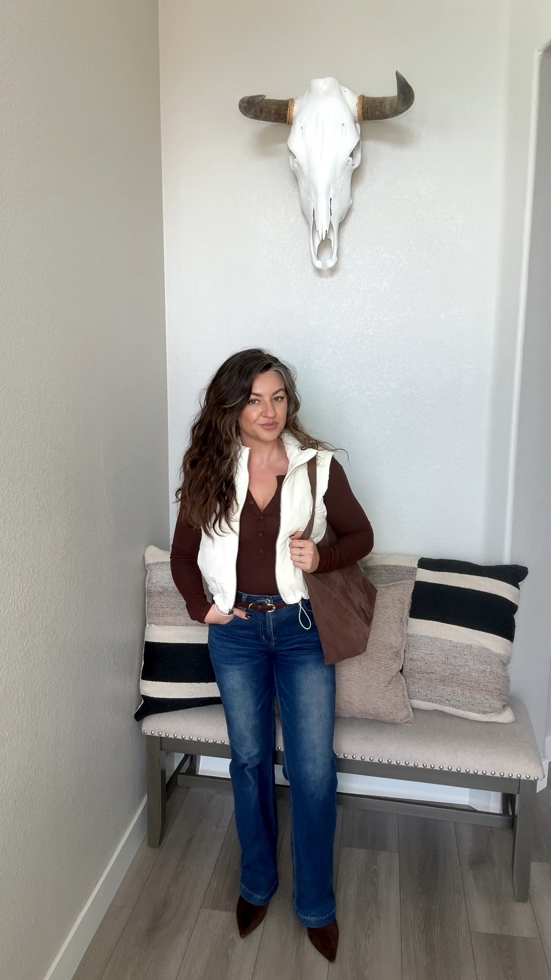 The perfect casual Friendsgiving outfit 🤎
These pieces mix and match so easily, giving you endless outfit options. I love having staples that can be worn different ways for any occasion.


#LTKHoliday #LTKootd #LTKStyleTip