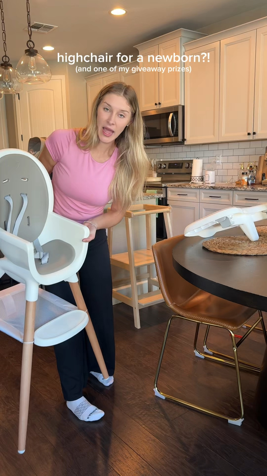 We have been using this for over a week now and have been LOVING it!!! Wanted to give it some time before I fully told you about it and I’m in awe 🥹!!! 

#4monthold #newborn #highchair #momtips #motherhood 
