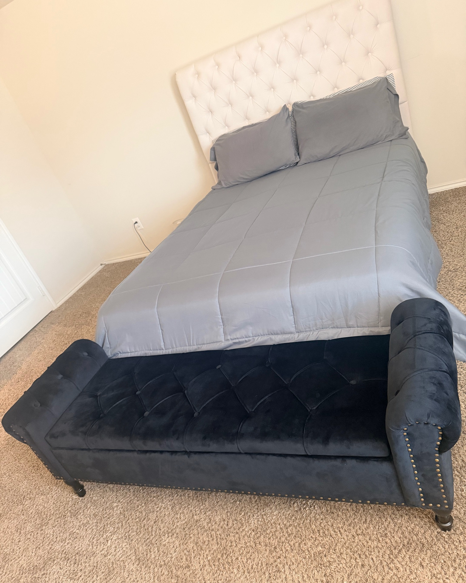 Still working on putting my bedroom together it just slow . But here is my velvet bench I just bought .

#LTKHome