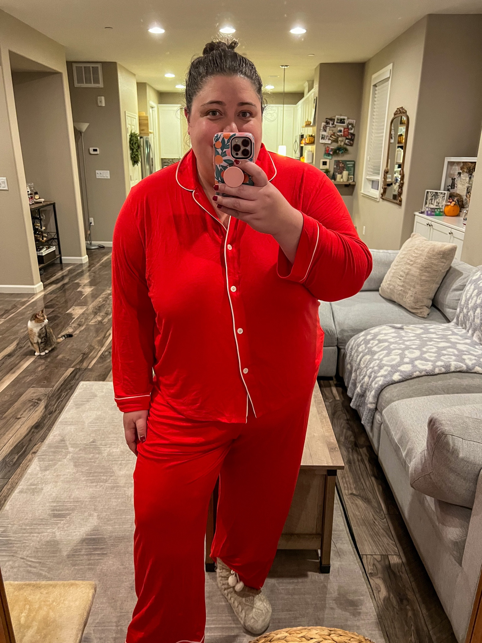 Cozy holiday night in ♥️

#LTKHoliday #LTKplussize