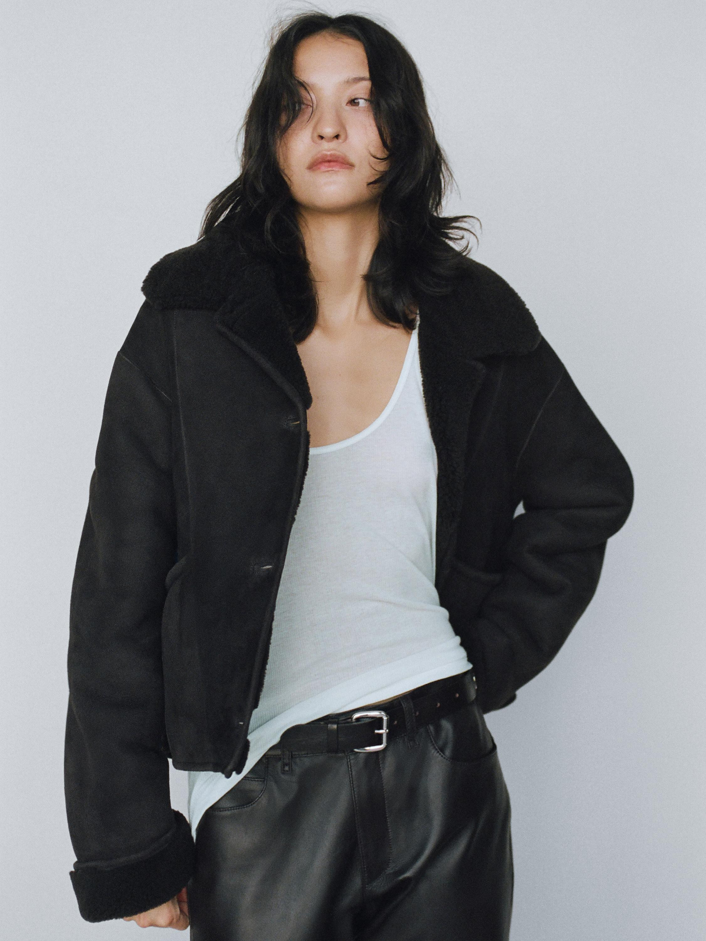 Short shearling coat | Massimo Dutti US