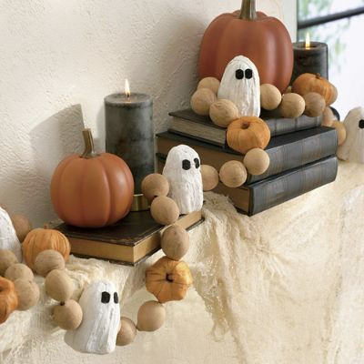 Ghoul and Gourd Halloween Garland | Grandin Road