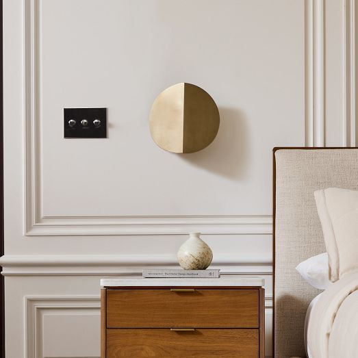 Laughton Pivot Sconce (11") | West Elm (US)