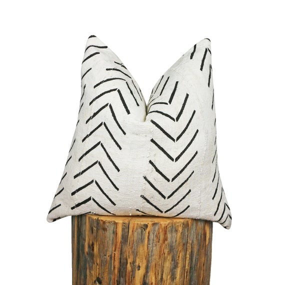 LEHANA - Mudcloth Throw Pillow Cover Cream Off White with black detail | Etsy (US)