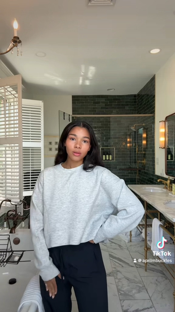 This cozy set! 🫧

#LTKFindsUnder100 #LTKStyleTip #LTKSaleAlert