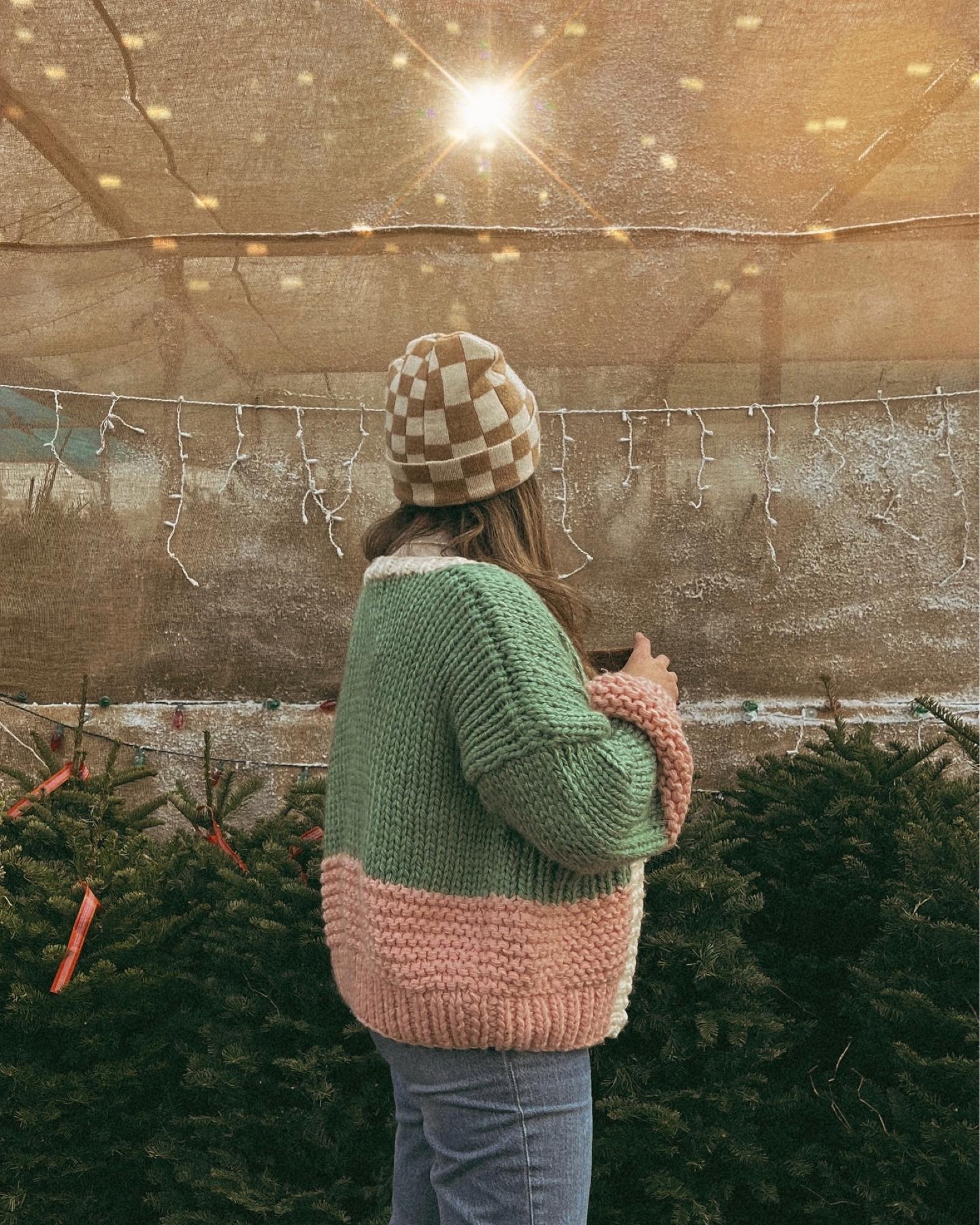 Chunky knit sweater and beanie for tree hunting 🎄✨

#LTKstyletip #LTKsalealert #LTKSeasonal