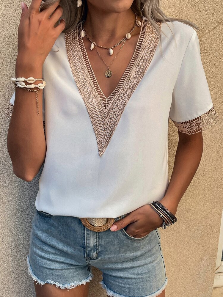 Contrast Guipure Lace Blouse | SHEIN