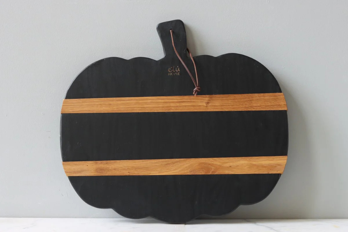 Black Mod Pumpkin Charcuterie Board, Large | etúHOME
