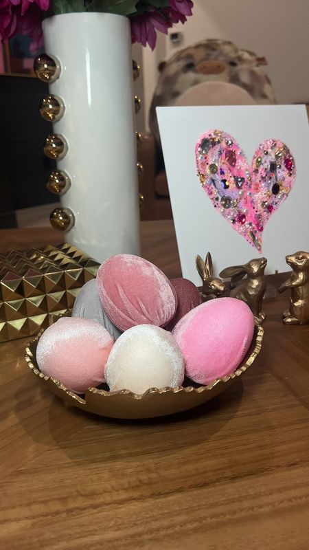 Velvet Easter eggs 

#LTKSeasonal #LTKVideo #LTKhome