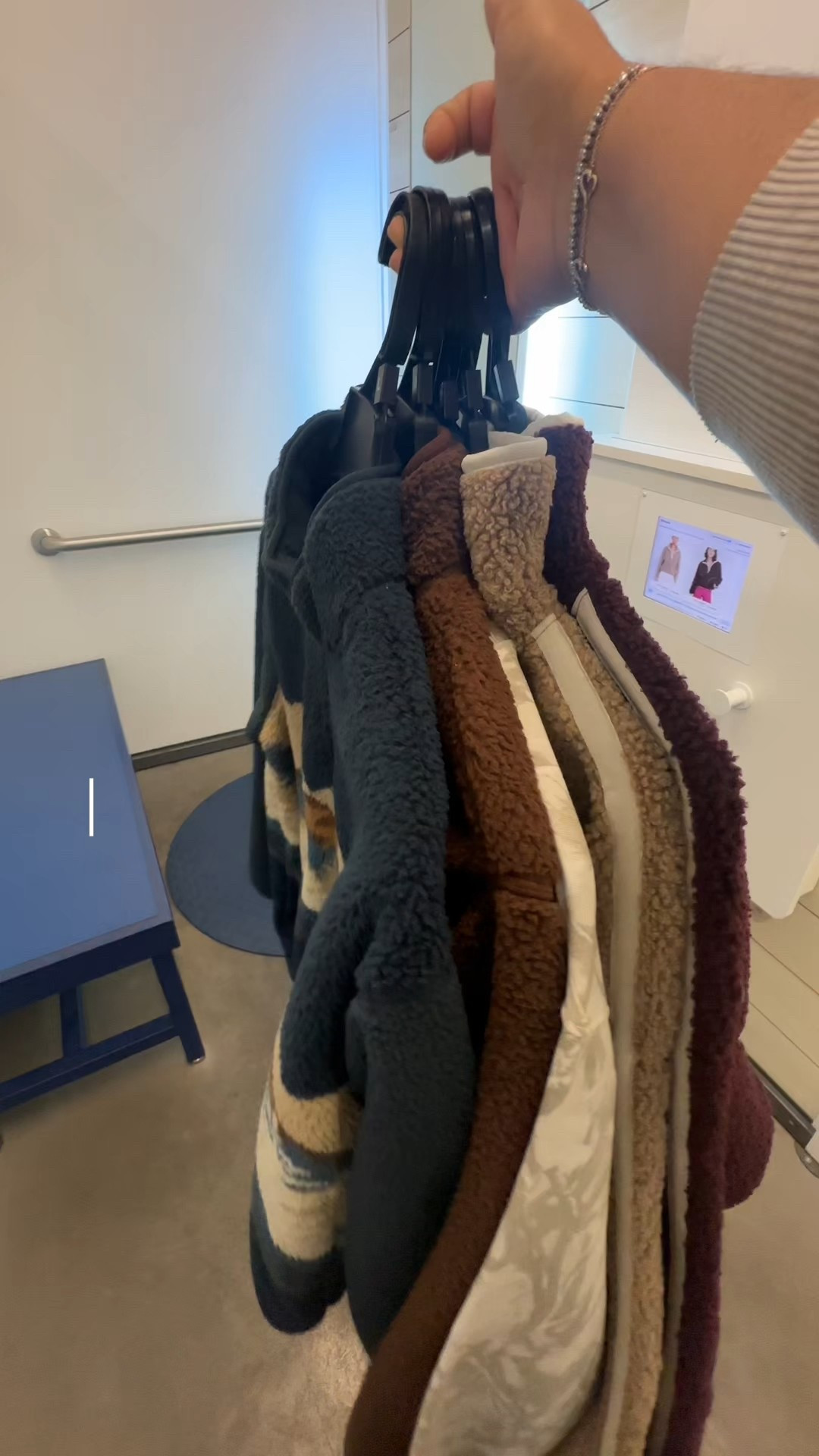 Sweater Weather 🤎

#LTKFindsUnder50 #LTKSeasonal #LTKStyleTip