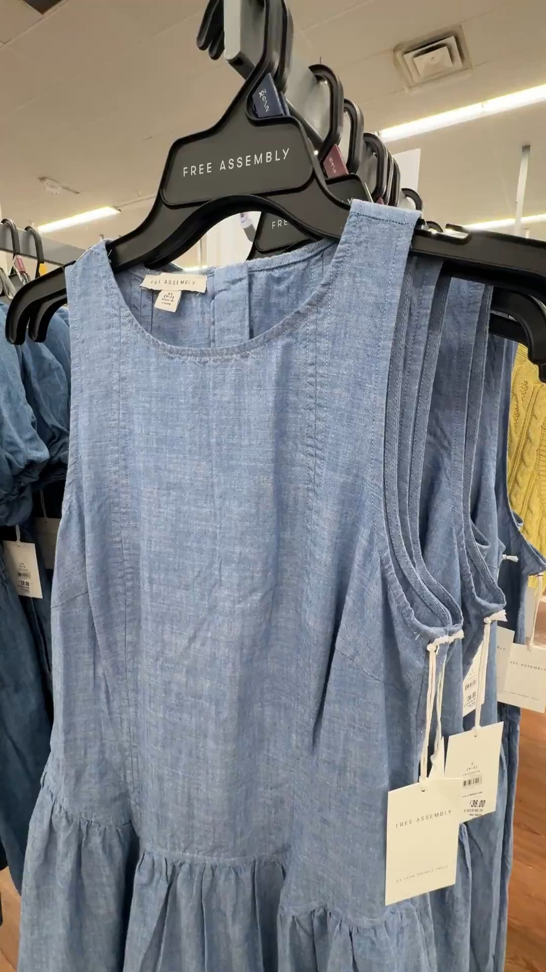 Denim midi dress

#LTKootd