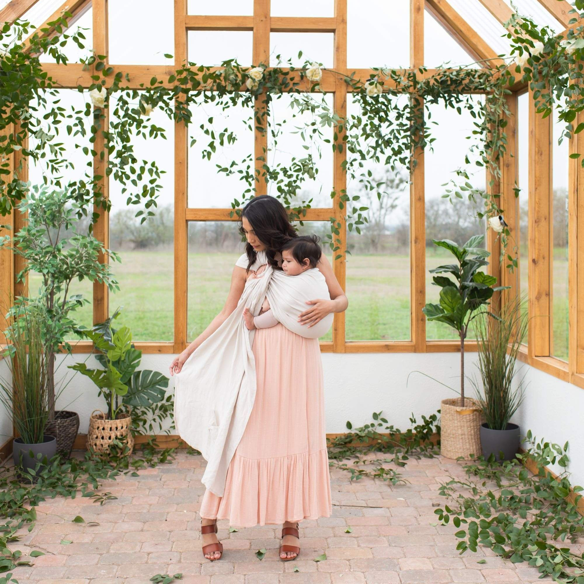 Ring Sling in Flax | Kyte BABY