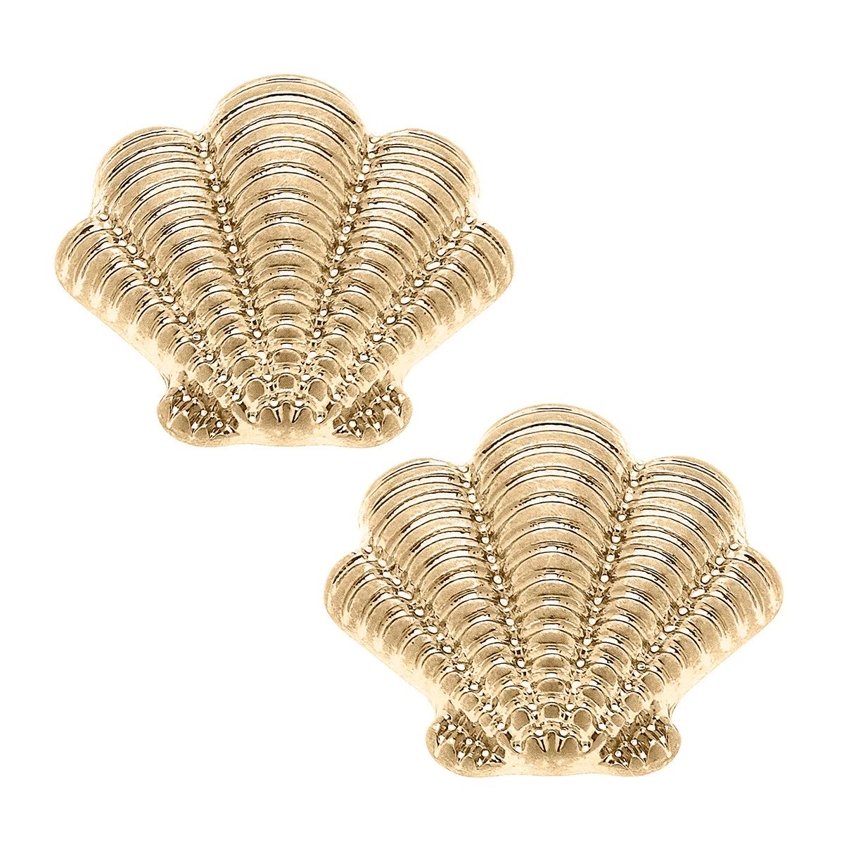 CANVAS Style x @thelovelyflamingo Scallop Shell Stud Earrings in Worn Gold | CANVAS