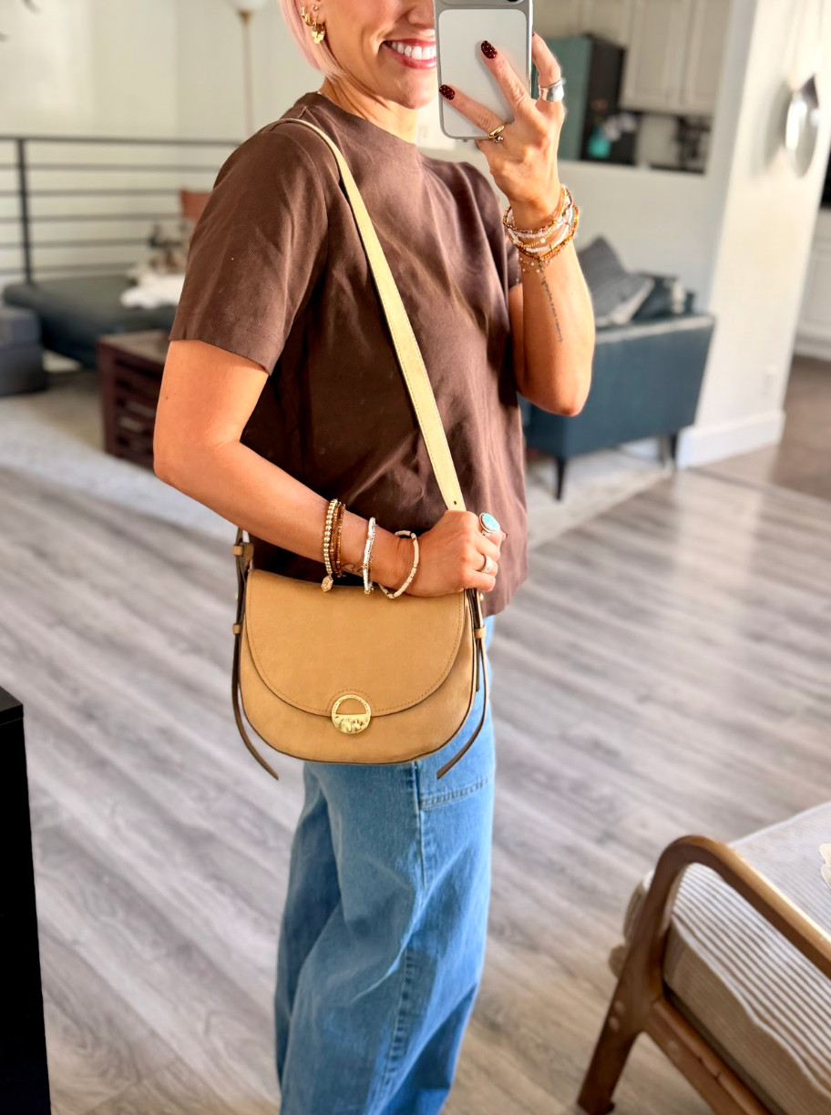 How GOOD is this bag!!?? It will go with nearly everything in my fall wardrobe! 

 #LTKgrwm #LTKmomlife