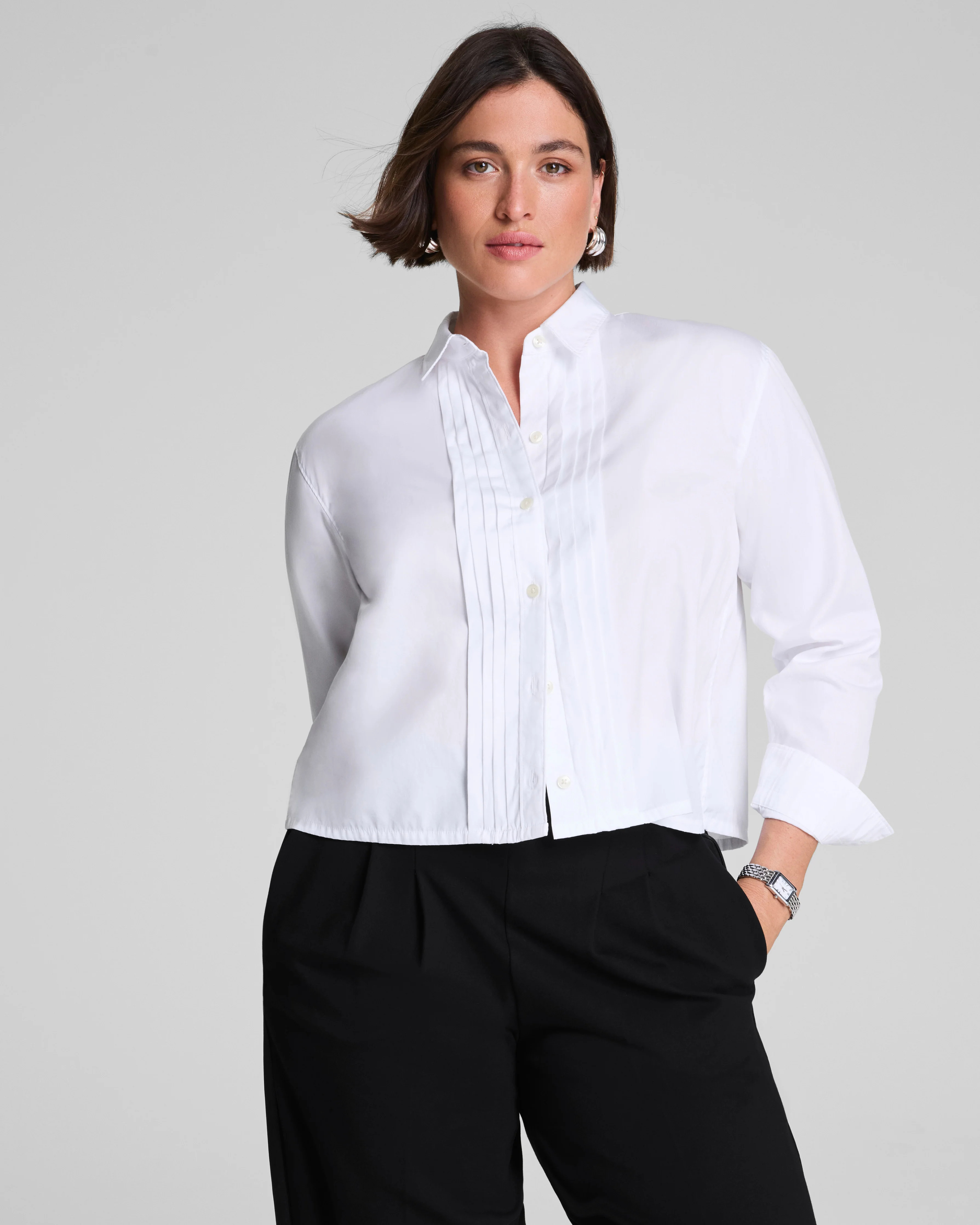 Cropped Button Up Shirt | Poplin with Pintuck Detail | SPANX | Spanx Canada