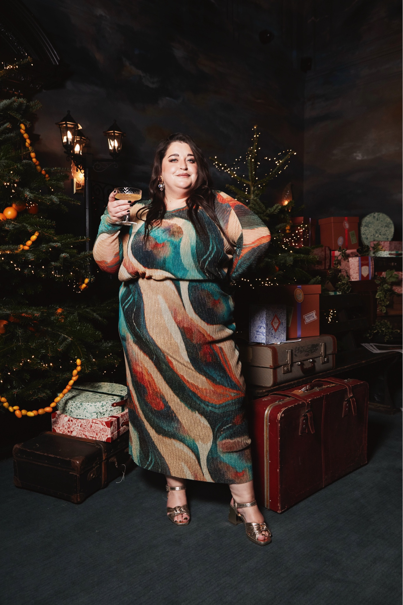 The subtle sparkle in this dress is just so festive! This dress is super stretchy - you could definitely size down. 🎄✨ 

#LTKpartywear #LTKuk #LTKplussize