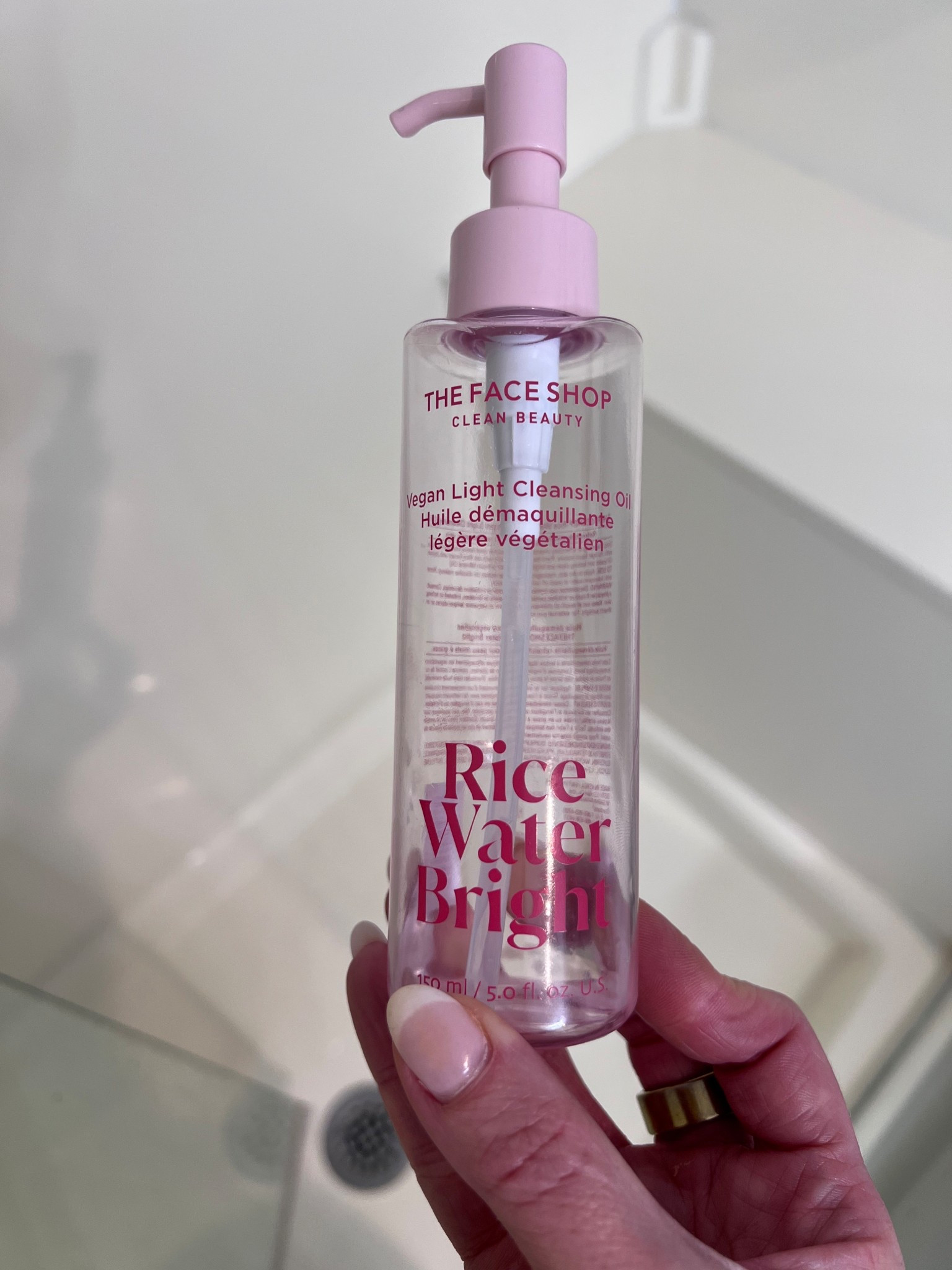 Been using this everyday in the shower for my face and I LOVE! It lasts forever and makes your face feel so smooth.



#LTKgrwm #LTKTravel #LTKmorningroutine