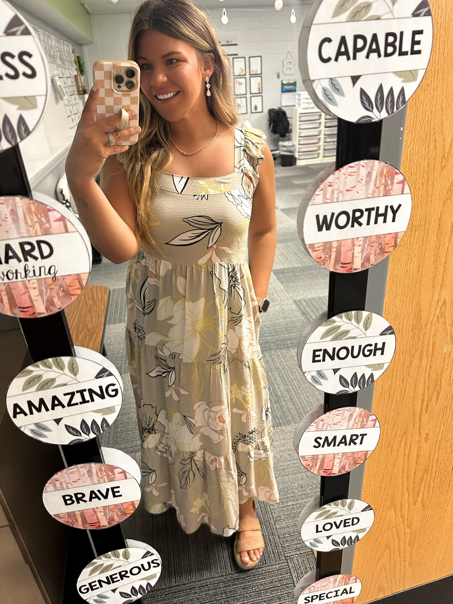 Teacher Outfit of the Day:
Fav new dress
•lightweight
•has pockets 

#LTKBacktoSchool #LTKunder50 #LTKworkwear