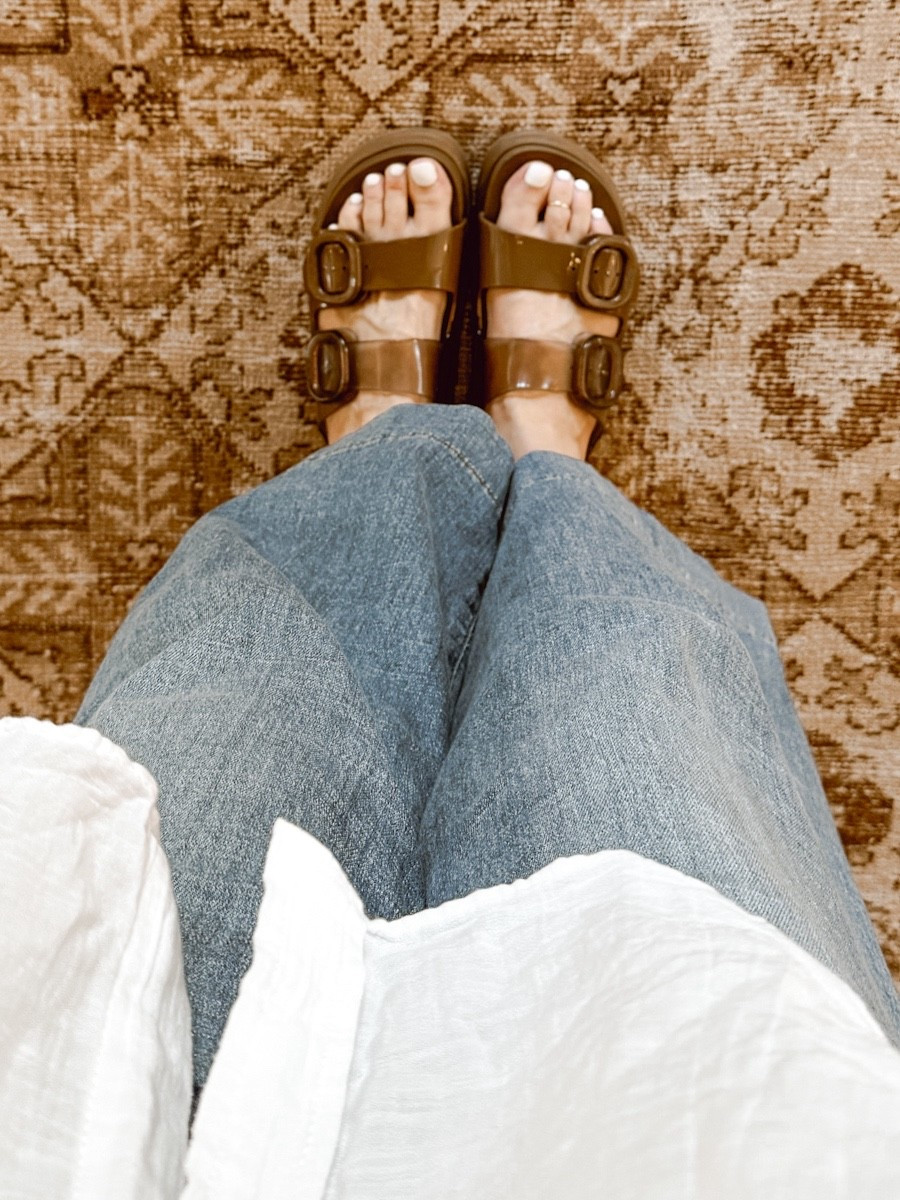 Now through 04/26, use code NEWLOOKS, to save on all your Spring shoe finds! I am loving these Melissa platform jelly sandals in color, Light Brown. 

#LTKgrwm #LTKootd #LTKSeasonal