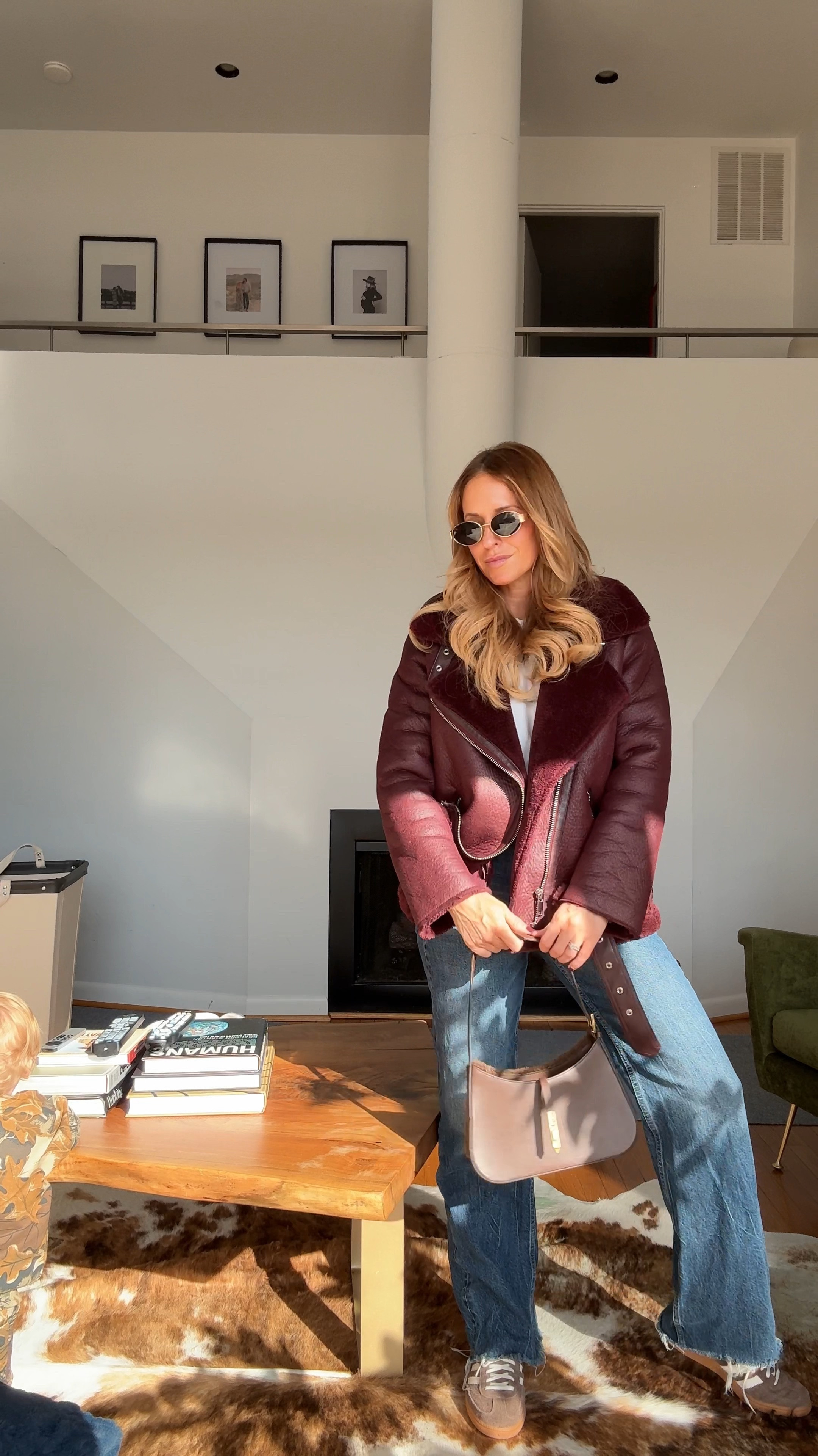 Obsessed with this burgundy shearling jacket. It’s your perfection and around $100.

#LTKFindsUnder100 #LTKSeasonal #LTKHoliday