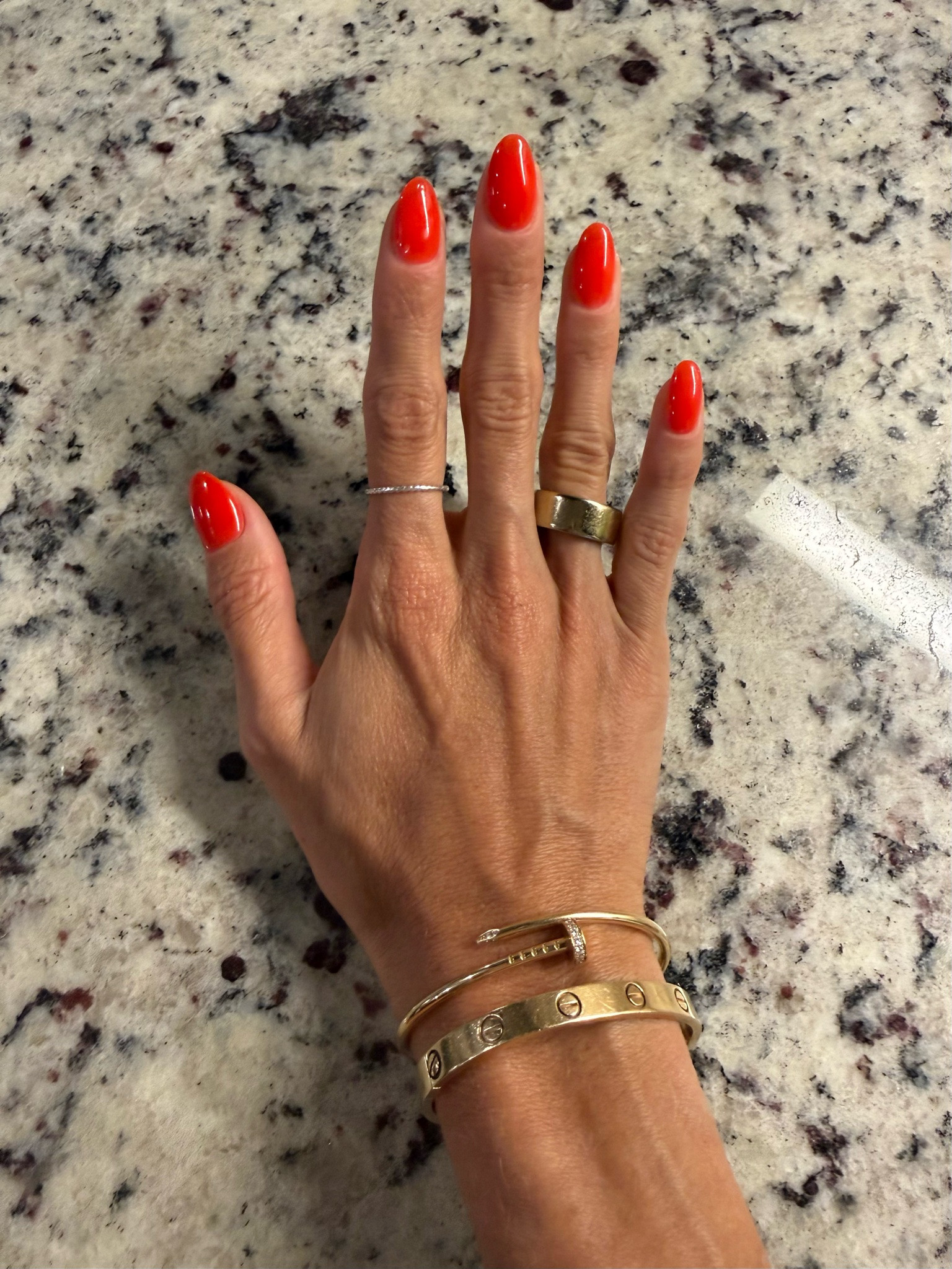 My favorite ring I’ve used for years for tracking steps, cycle, sleep and more

#LTKgrwm #LTKdayinmylife #LTKfitnessgoals