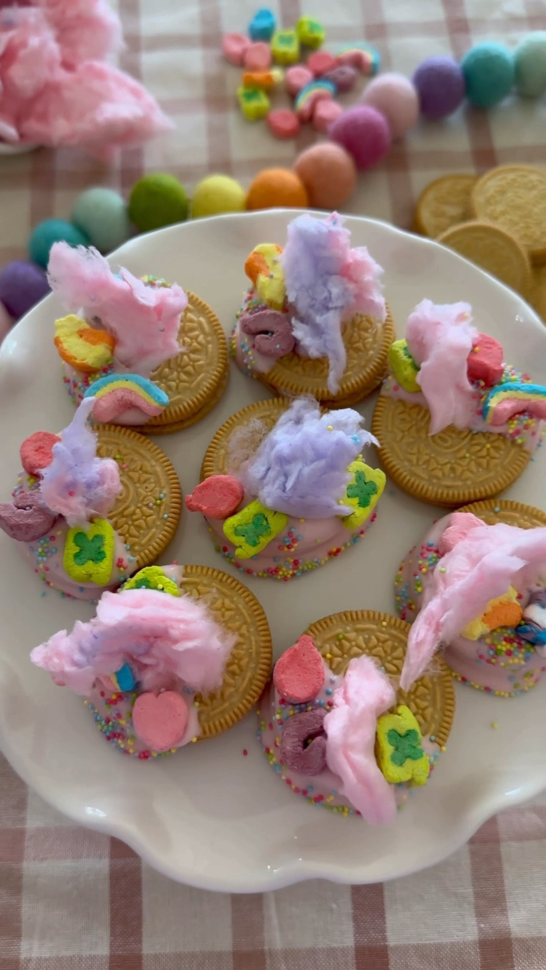 Feeling a little extra lucky over here 🌈 These chocolate-dipped Oreos, sprinkled with Lucky Charms and topped with a fluffy puff of cotton candy, are basically St. Patrick’s Day magic in dessert form. Who needs a pot of gold when the treats look this sweet? 🍀✨
Rainbow garland @pearlandjane 🌈 


#LTKmomlife #LTKSeasonal #LTKKids