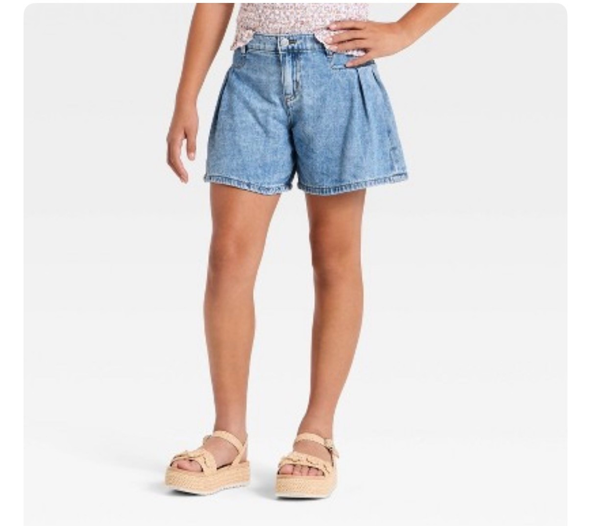 What in the 1991 is going on here!!! Ordered for my little girl!!

#LTKKids #LTKootd #LTKTravel