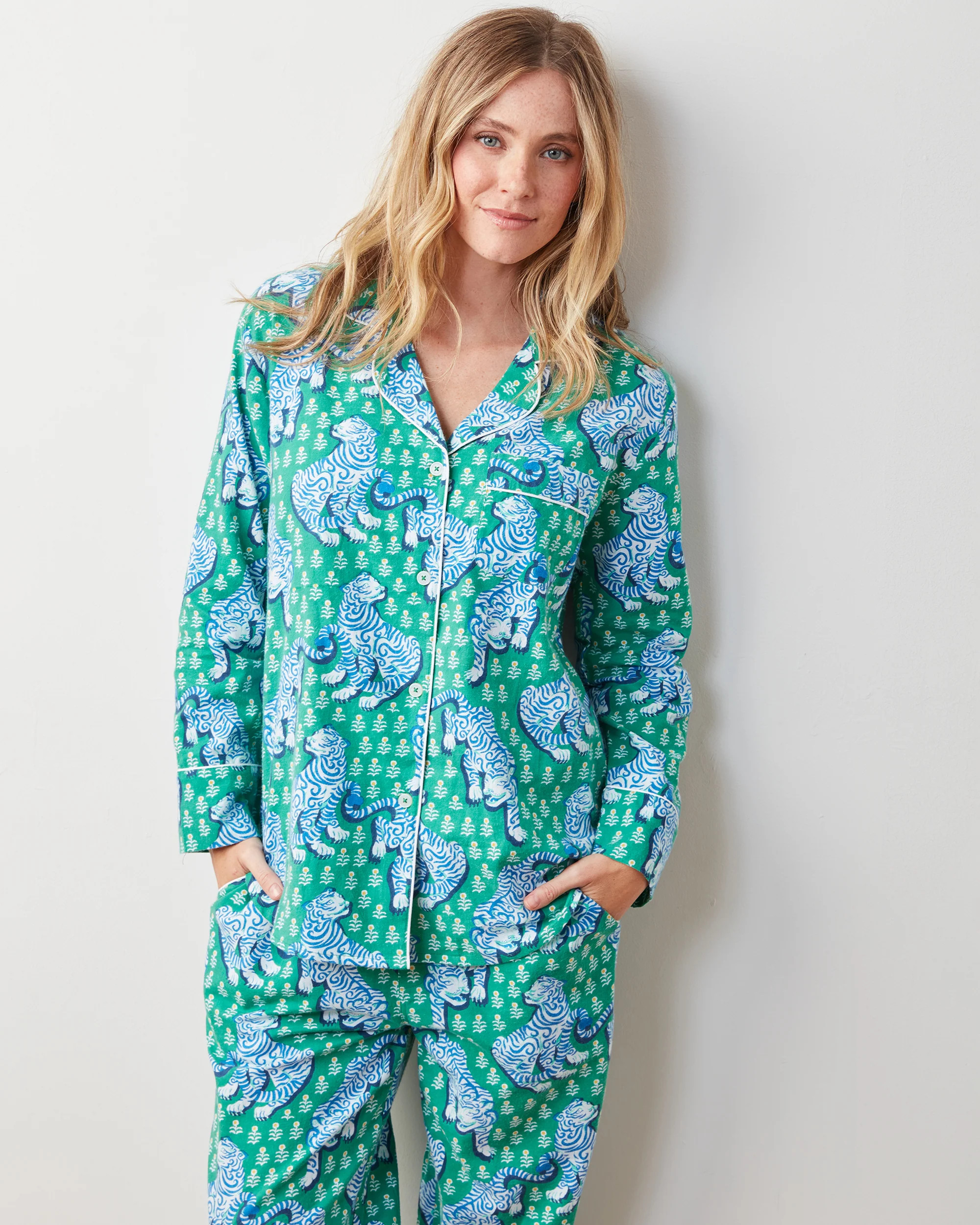 Tiger Queen - Women's Flannel Long PJ Set - Jade | Printfresh