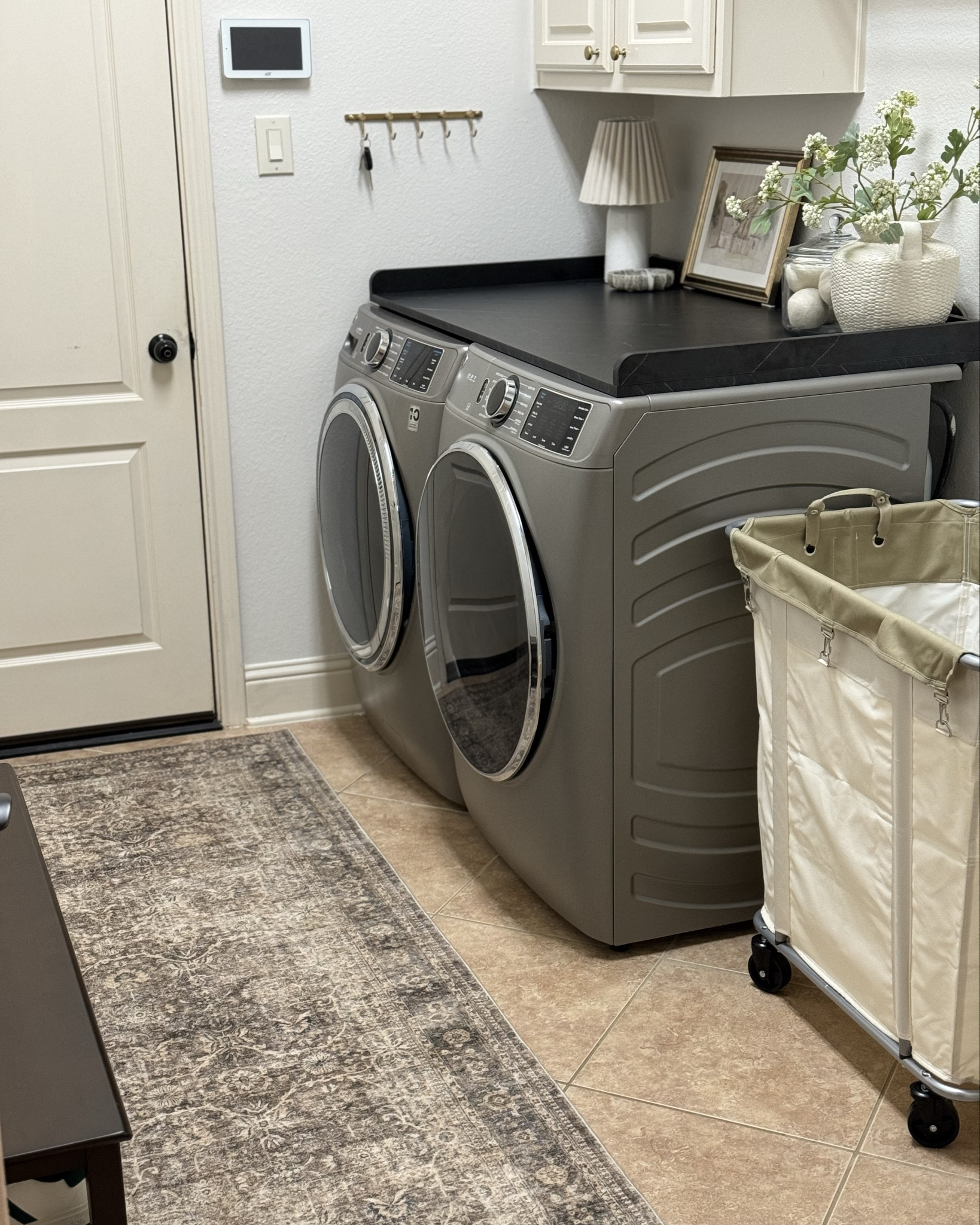 Budget friendly laundry room refresh!

#LTKHome
