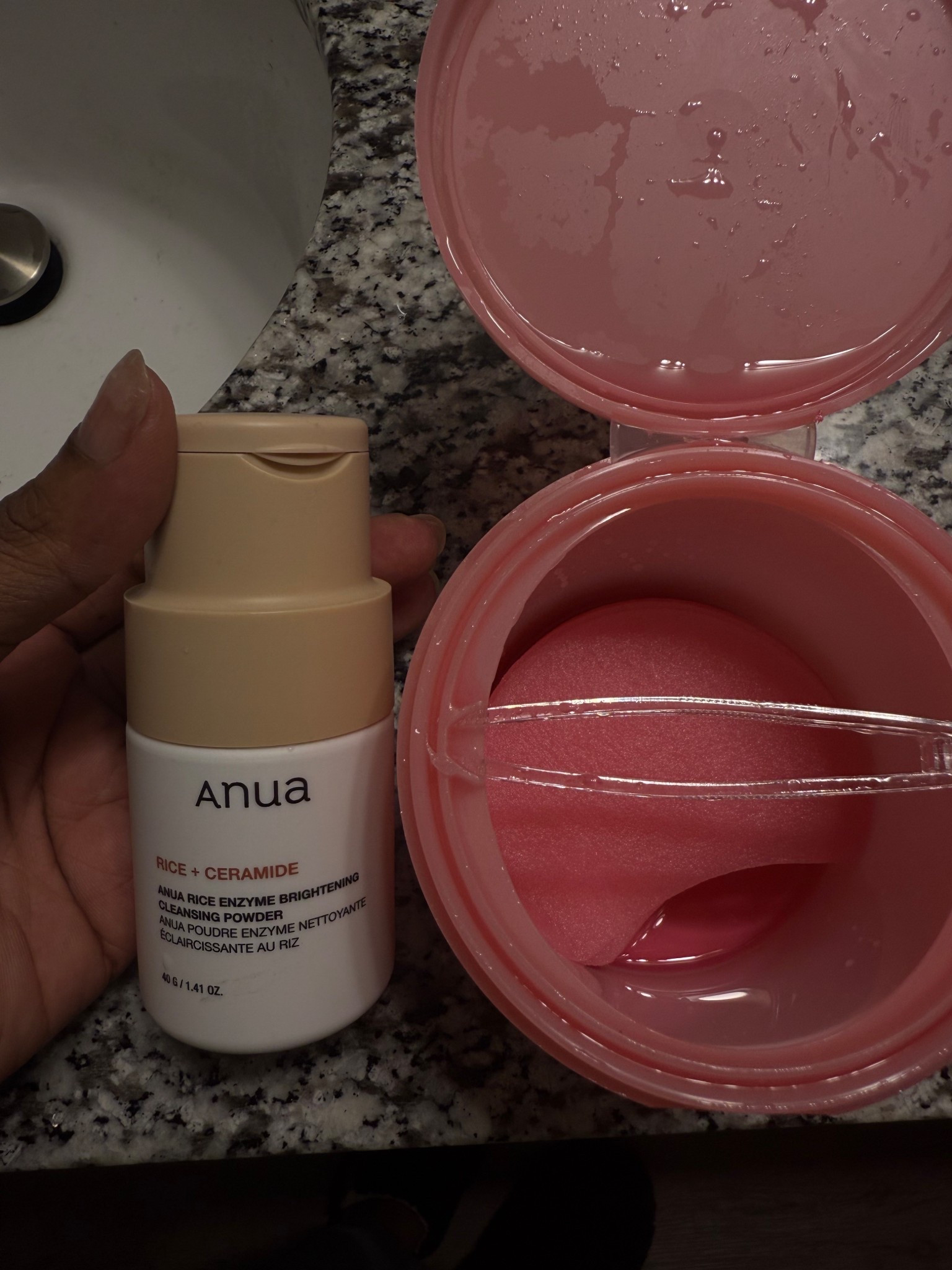 Korean skincare is the way to go if you haven’t heard! I’m slowly transforming my entire skincare routine🧴🫧


#LTKBeauty #LTKselfcare #LTKmorningroutine