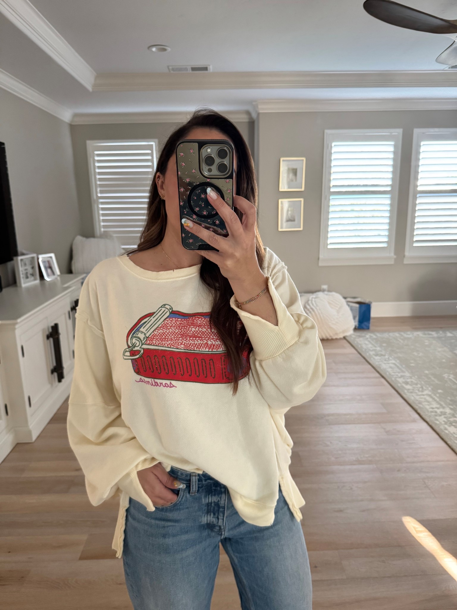 Sardines are having a moment and I’m here for it 🐟 

#LTKStyleTip #LTKSeasonal #LTKFindsUnder100