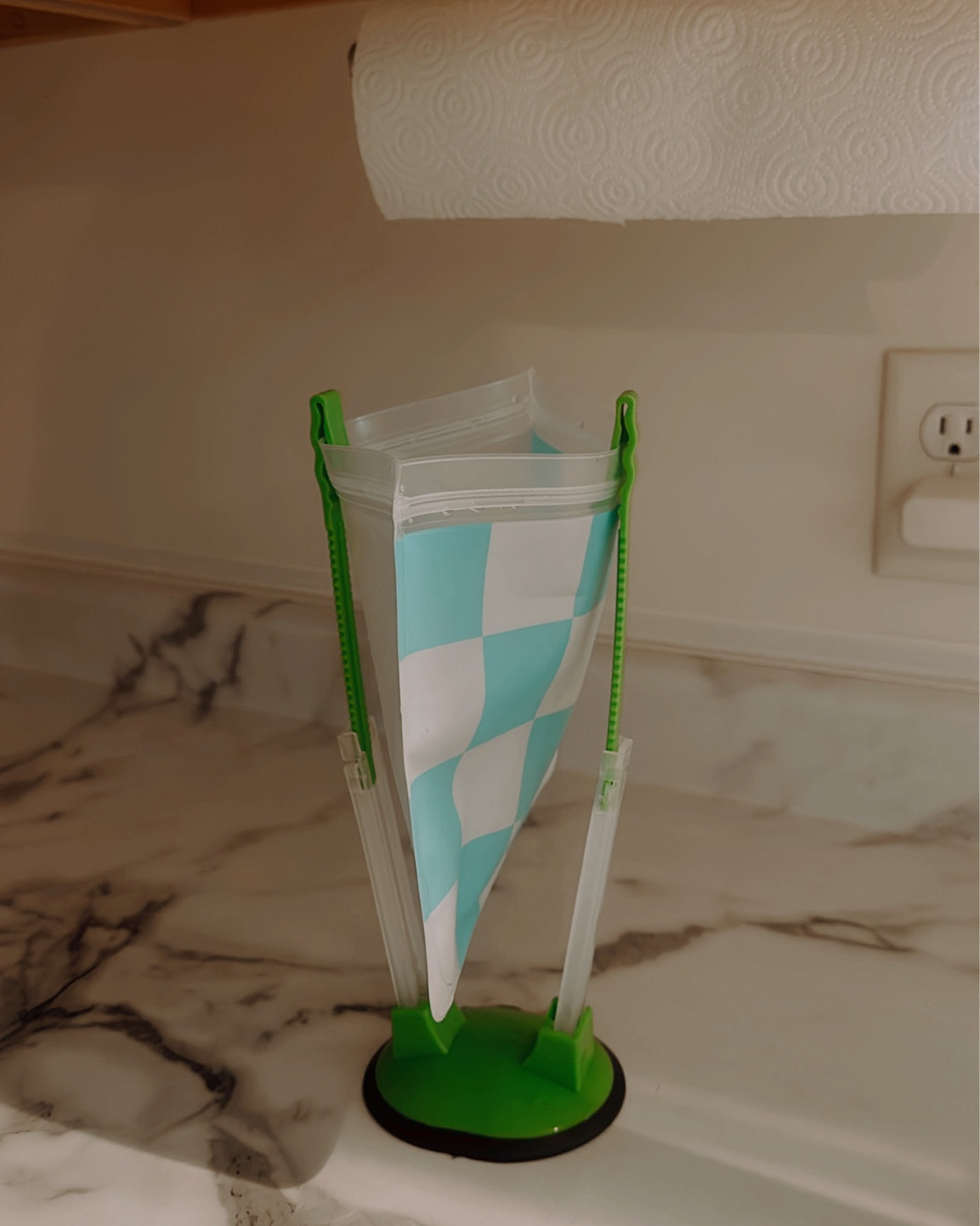 Baggy rack holder

#LTKBacktoSchool #LTKunder50 #LTKhome