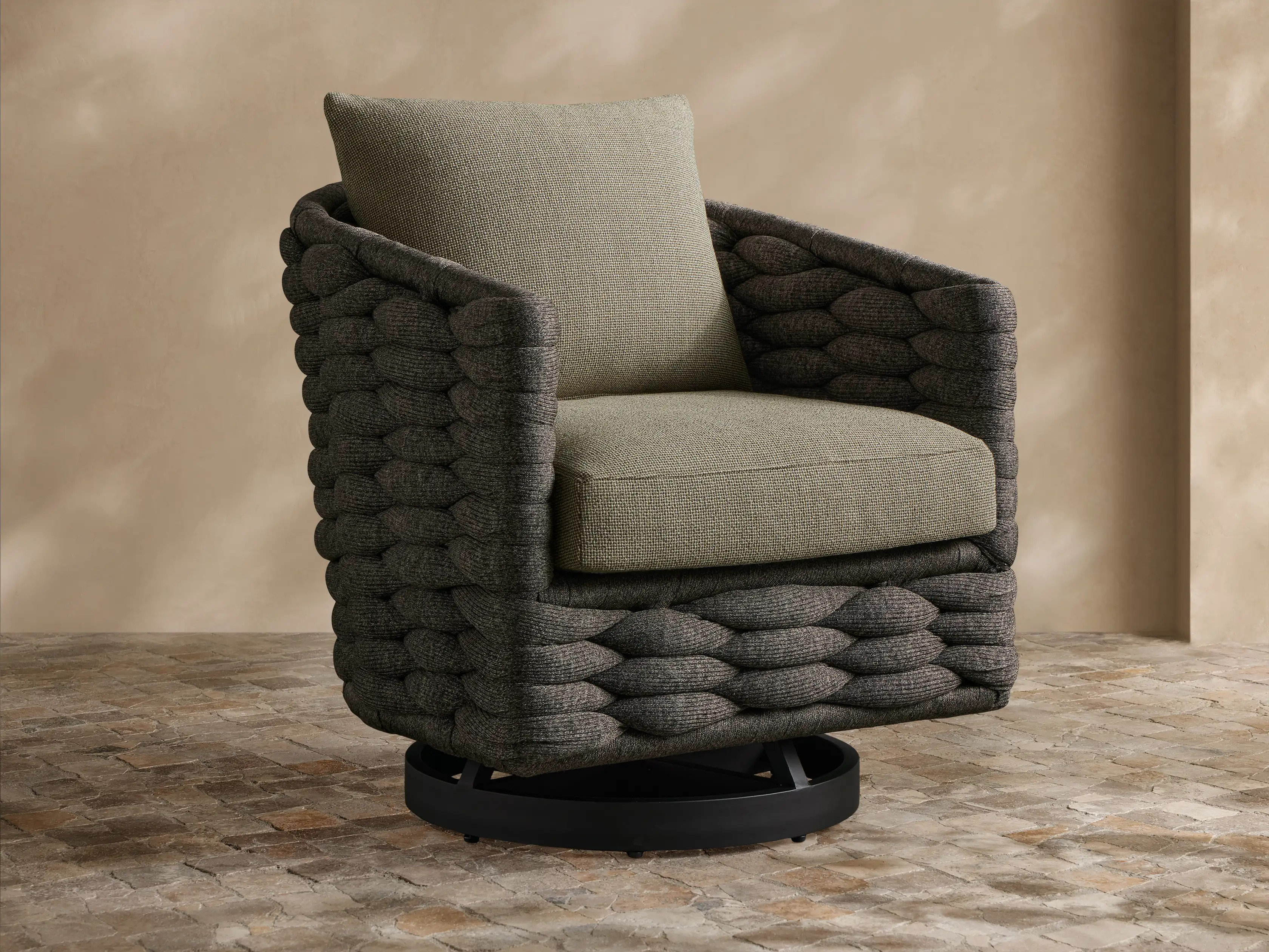Melbourne Outdoor Swivel Chair | Arhaus