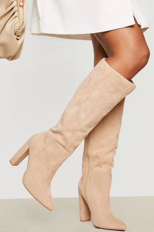 Bottes hauteur genou en faux daim - Pointure large | Boohoo.com (FR)