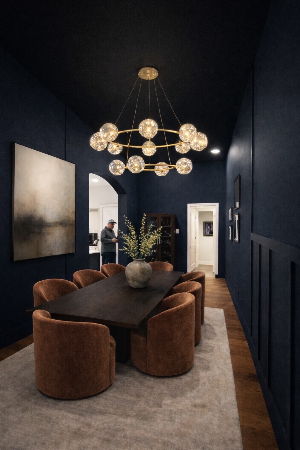 Moody dining room 

#LTKHome