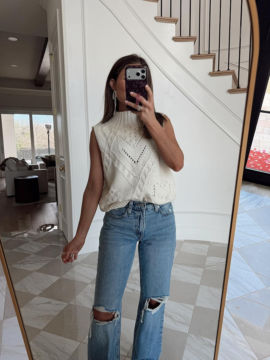 March madness is coming up fast! I rounded up Amazon favorites for neutral outfits you can wear for any team, and cute hosting essentials! 

 